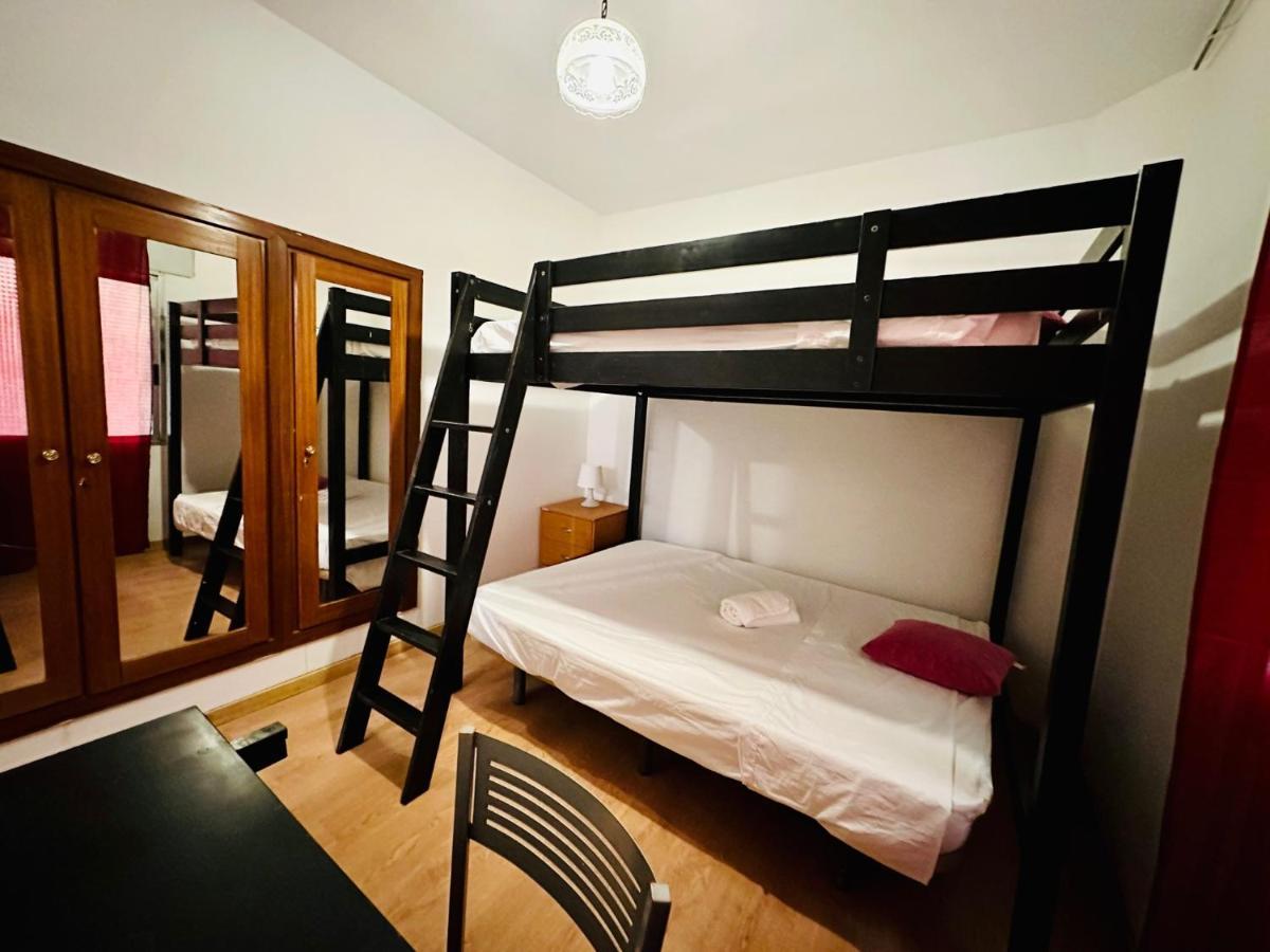 Punta Me Rooms Near The Gran Via Madrid Ngoại thất bức ảnh
