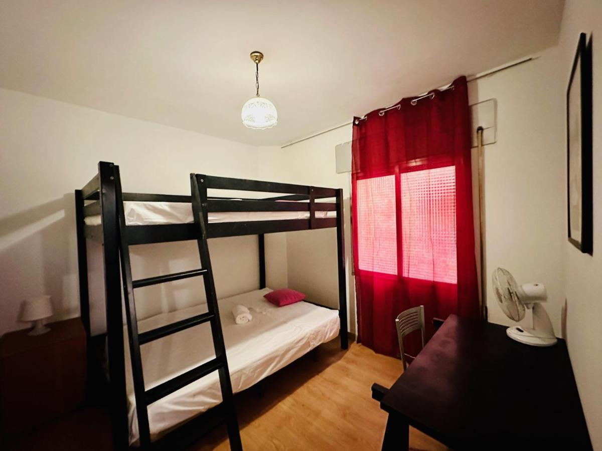 Punta Me Rooms Near The Gran Via Madrid Ngoại thất bức ảnh