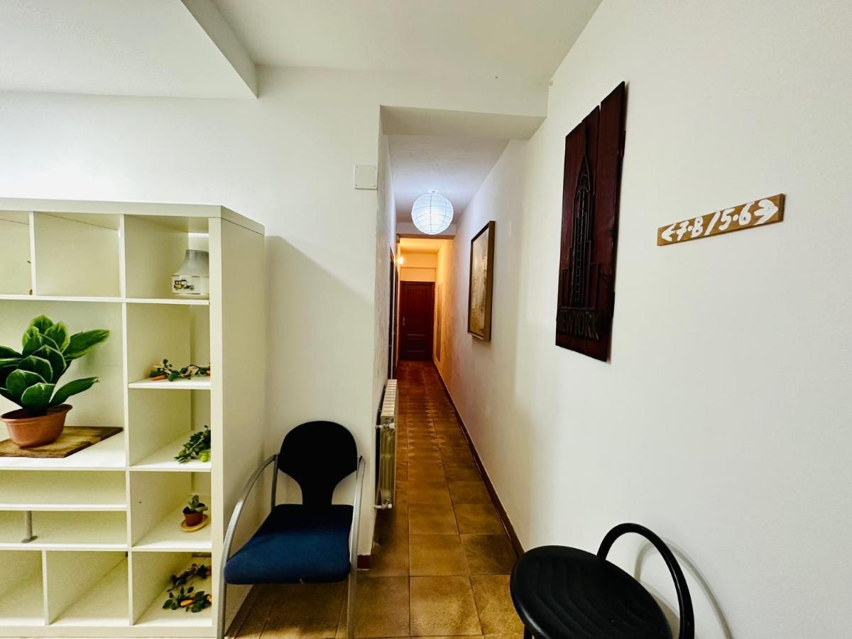 Punta Me Rooms Near The Gran Via Madrid Ngoại thất bức ảnh